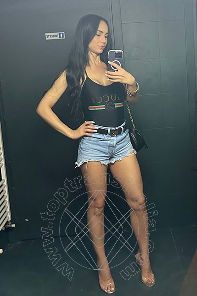 Foto selfie 6 di Hellen Lopes trans Colonnella