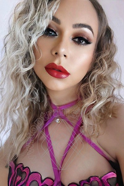 Foto selfie 14 di Michelly Ximenez Pornostar trans Parma
