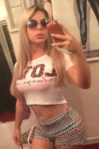 Foto selfie 20 di Carol Penelope Pornostar trans Carpi