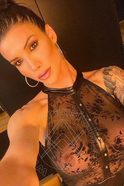 Foto selfie 6 di Victoria Carvalho Pornostar trans Torino