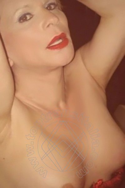 Foto selfie 3 di Melissa Versace trans Terni