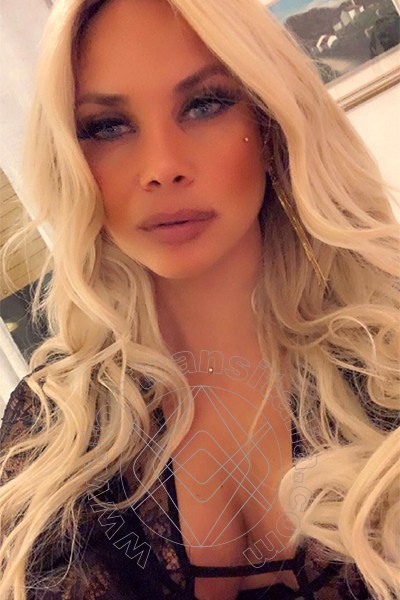 Foto selfie 3 di Bruna Dior trans Alba Adriatica