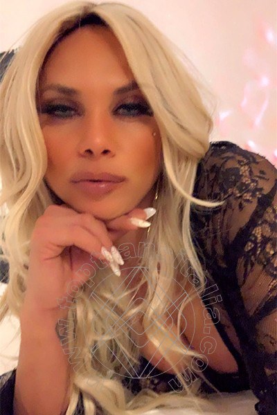 Foto selfie 8 di Bruna Dior trans Alba Adriatica
