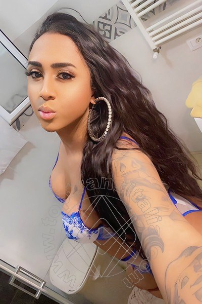 Foto selfie 34 di Nathalie Pocahontas trans Grosseto