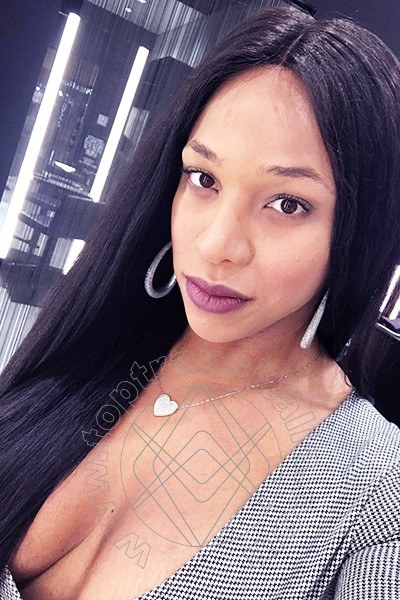 Foto selfie 90 di Adriana trans Roma