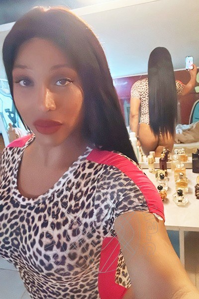 Foto selfie 80 di Adriana trans Roma