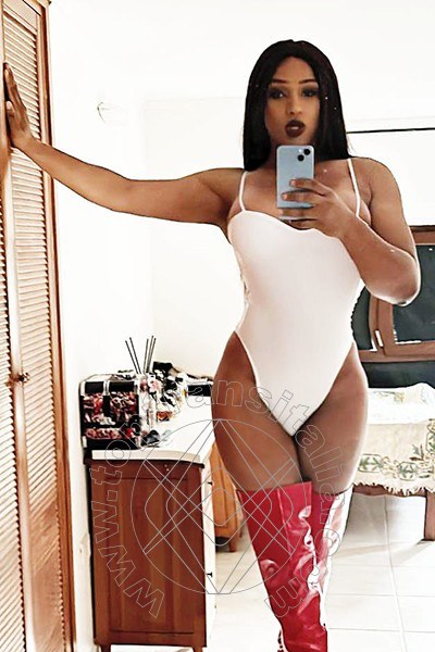 Foto selfie 69 di Adriana trans Roma