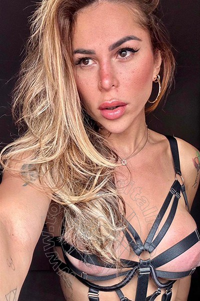Foto selfie 1 di Bruna Dantas trans Roma