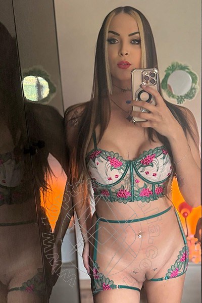 Foto selfie hot di Jessy Operata trans Alba Adriatica