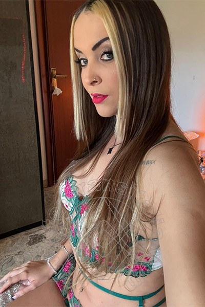 Foto selfie di Jessy Operata trans Alba Adriatica