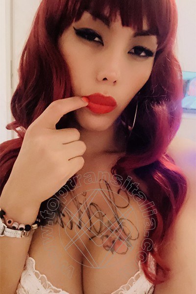 Foto selfie 8 di Leila Evans trans Cremona