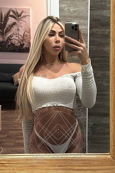 Foto selfie 14 di Allanna Rodrigues trans Milano