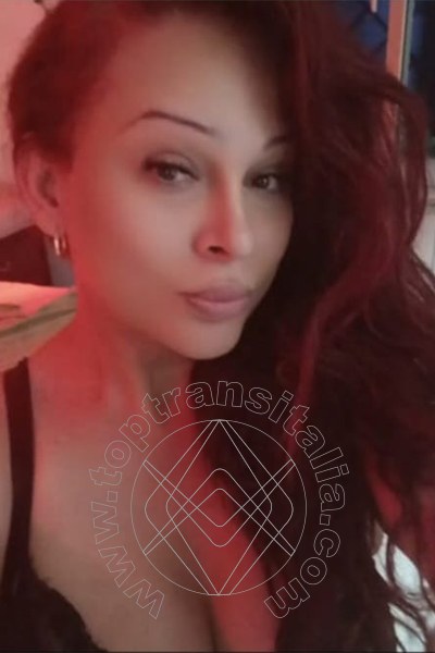 Foto selfie di Giulia Hot trans Napoli