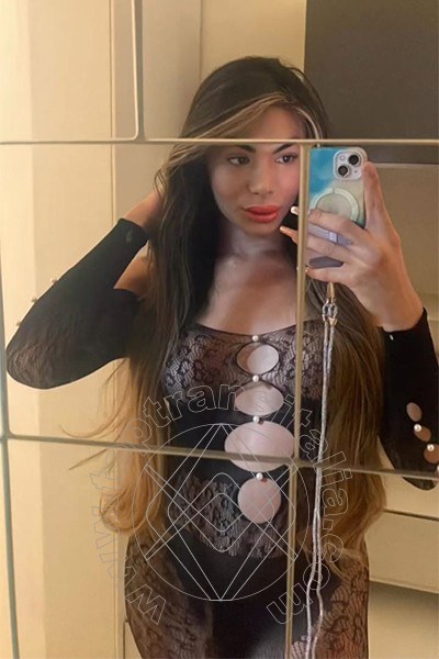 Foto selfie 13 di Kelly Melo Pornostar trans Roma