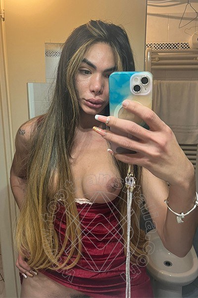 Foto selfie 4 di Kelly Melo Pornostar trans Roma