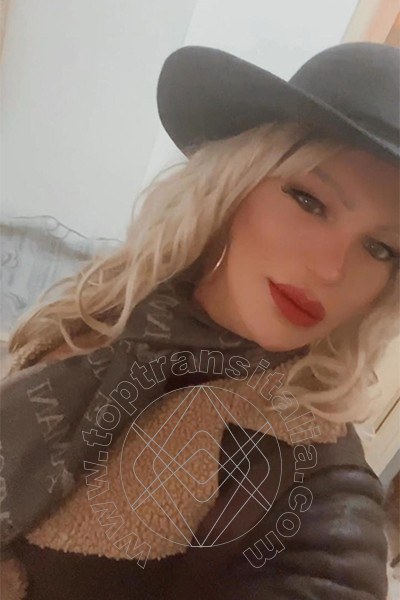Foto selfie 1 di Vittoria trans Torino