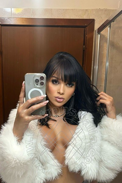 Foto selfie 18 di Rafaela Bastos trans Rimini