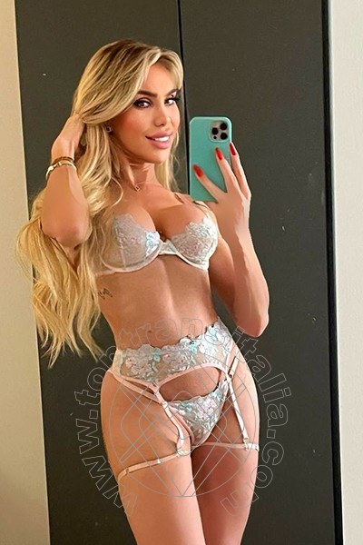 Foto selfie 2 di Tiffany Maldonado trans Viareggio