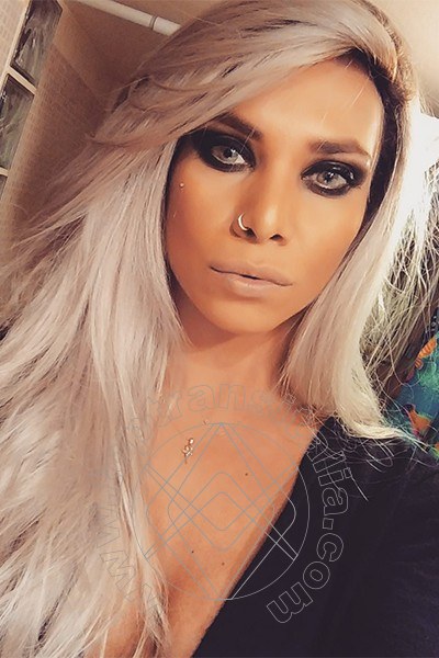 Foto selfie di Bruna Dior trans Alba Adriatica