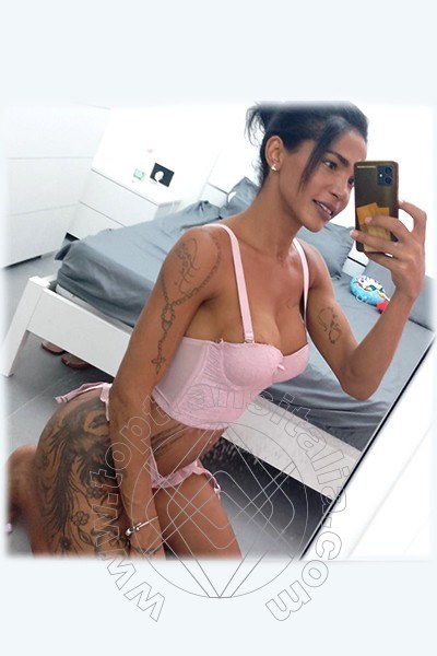 Foto selfie 9 di Sara Souza trans Salerno