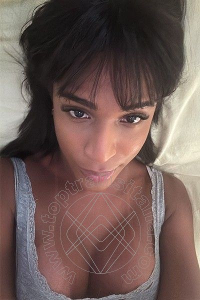 Foto selfie 3 di Alicia trans Pesaro