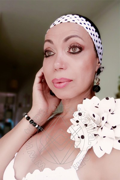 Foto selfie di Dea Monik trans Viareggio