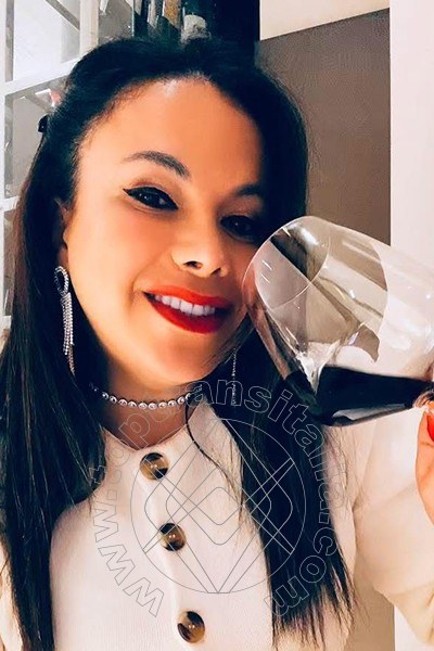 Foto selfie 23 di Elena trans Pordenone