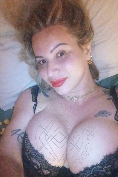 Foto selfie di Maite De L'enclos trans Verbania