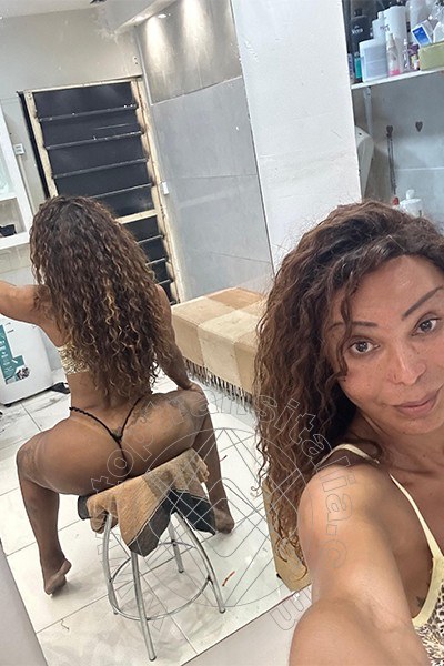 Foto selfie di Nina Abbronzata trans La Spezia