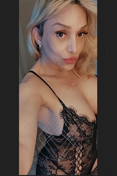Foto selfie di Simona Kiss trans Pordenone