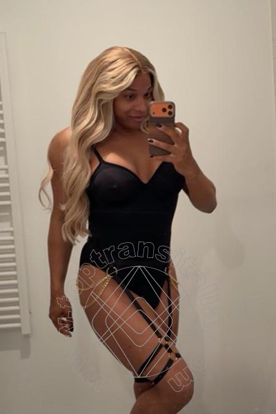 Foto selfie 8 di Adriana trans Roma
