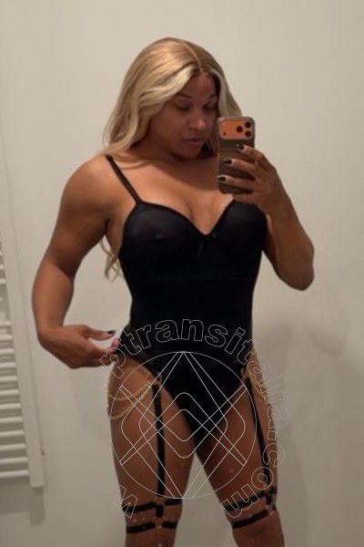 Foto selfie 7 di Adriana trans Roma