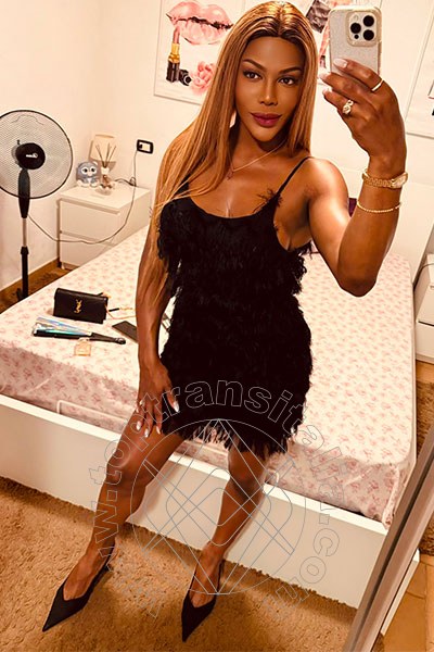 Foto selfie 2 di Ivy Müller trans Bergamo