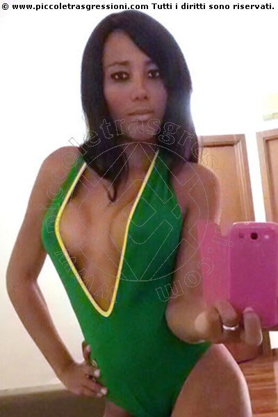 Foto selfie 3 di Kelly New trans Salvador Bahia